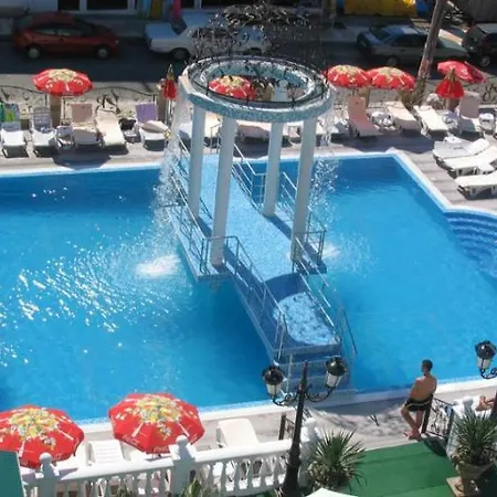 Hotel Kiten Beach Hotel